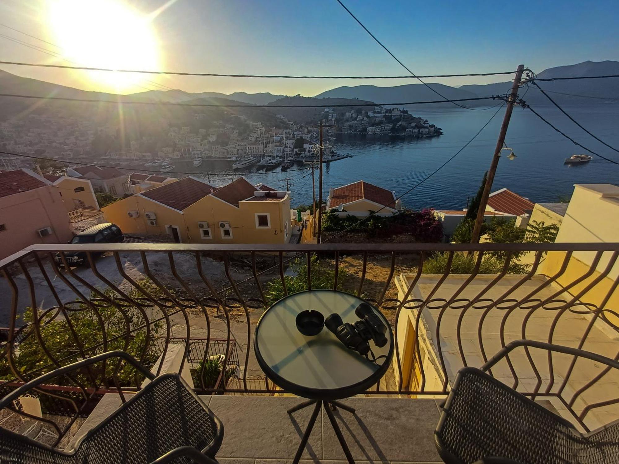Duchess Harbour View Apartment Symi Exterior foto
