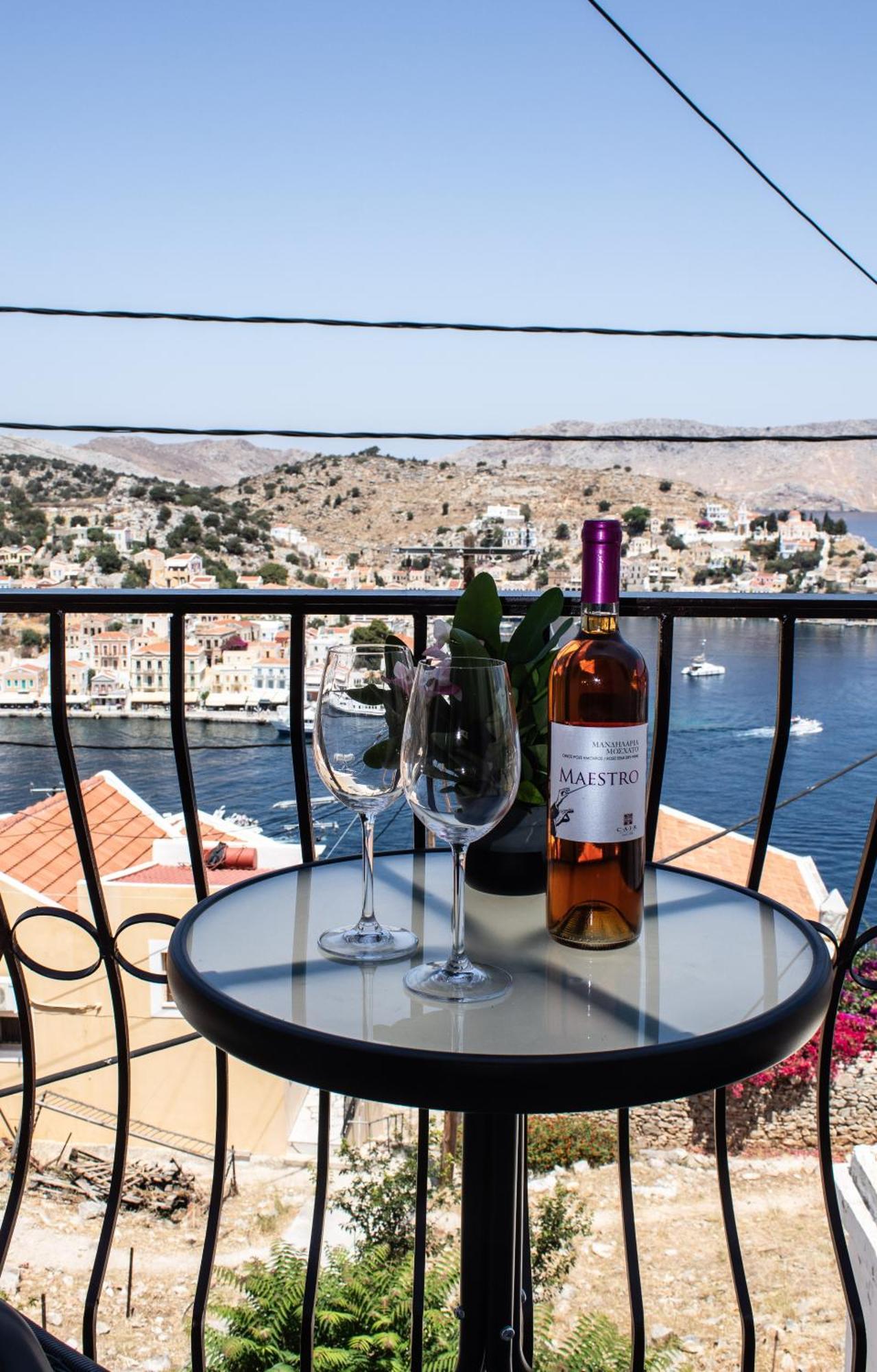 Duchess Harbour View Apartment Symi Exterior foto